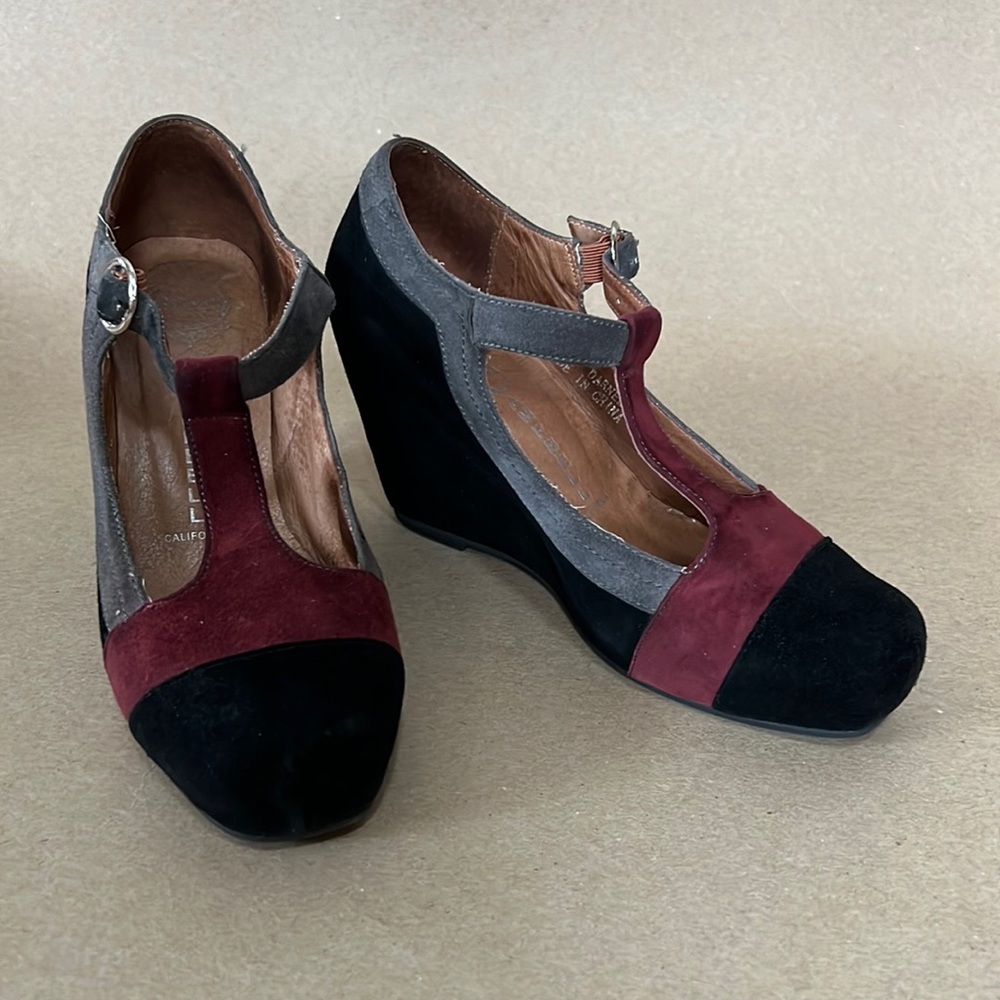 JEFFREY CAMPBELL Darnell Wedge